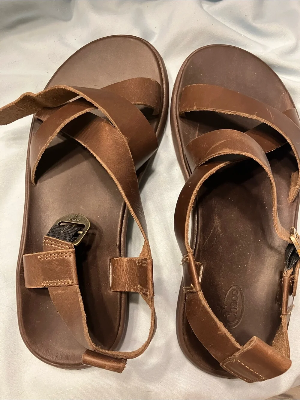 Chaco Men's Brown Leather Crossover Strap Sandals